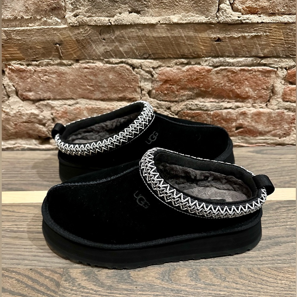 UGG Tazz - BLACK